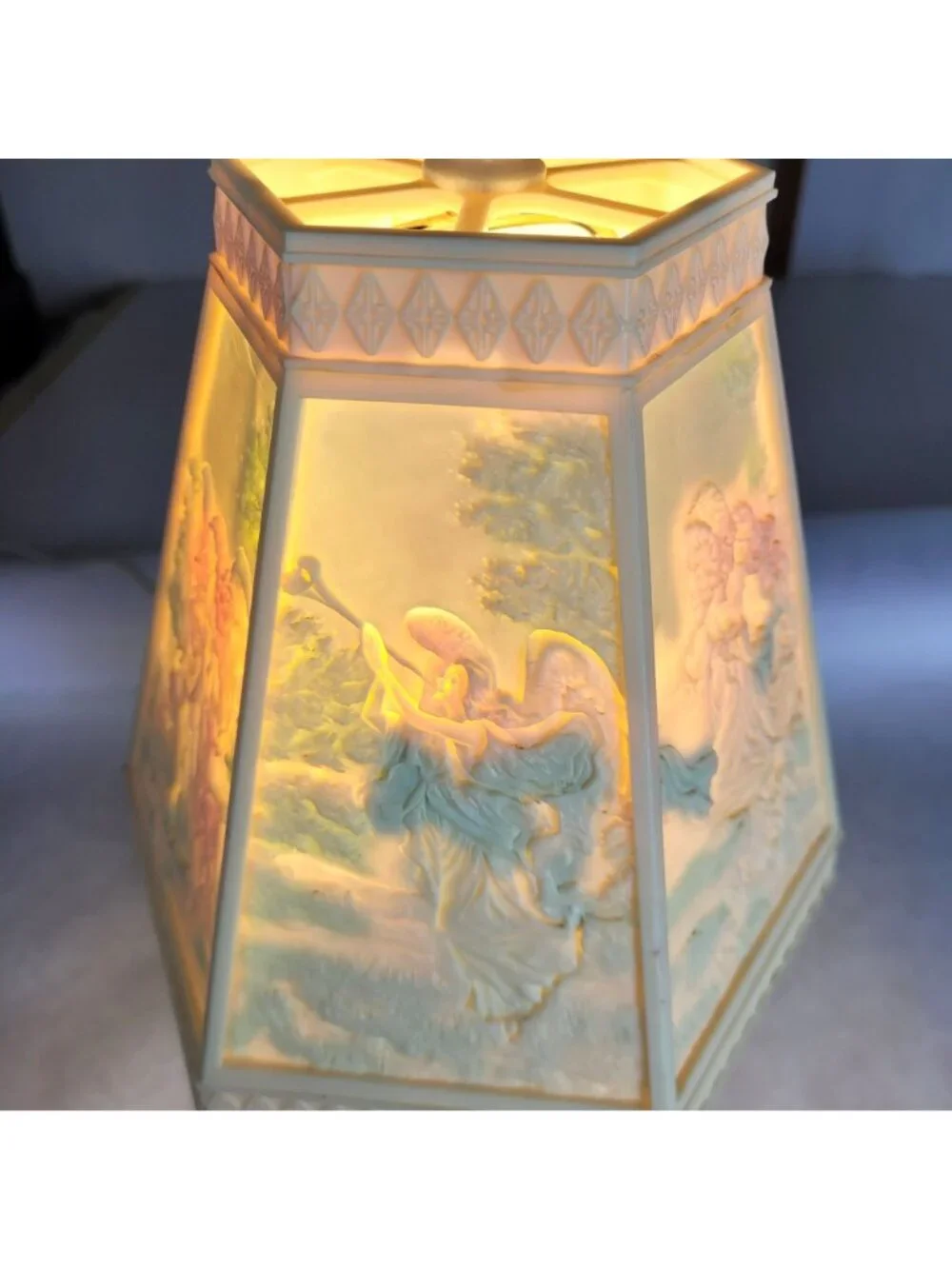 Vintage Indian Lamp Angel Flowers and Dove Lithophone Resin Plastic